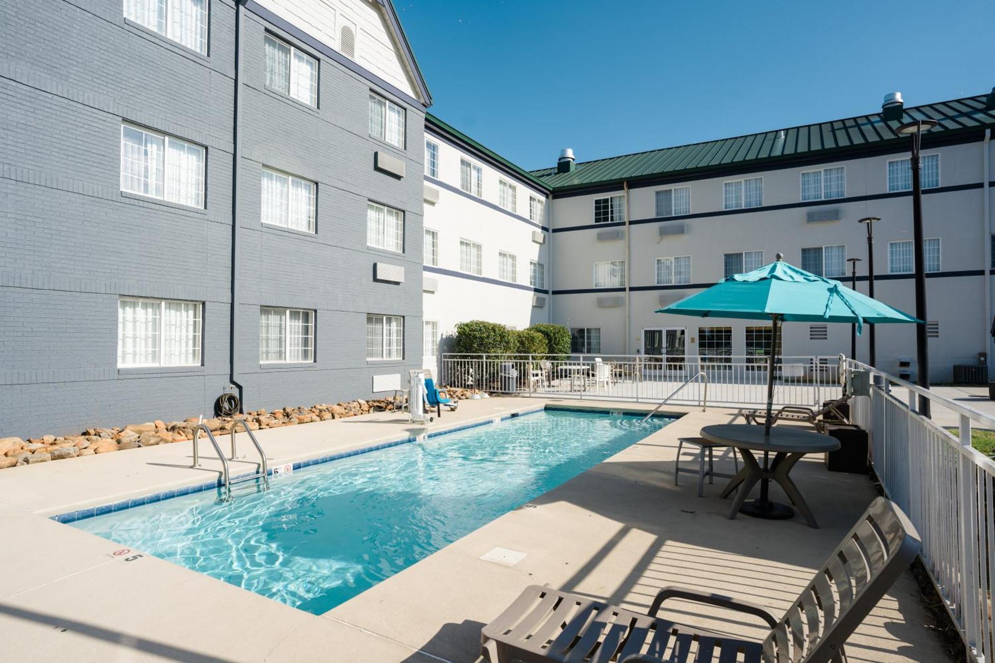 Mainstay Suites Knoxville Airport Alcoa Ngoại thất bức ảnh